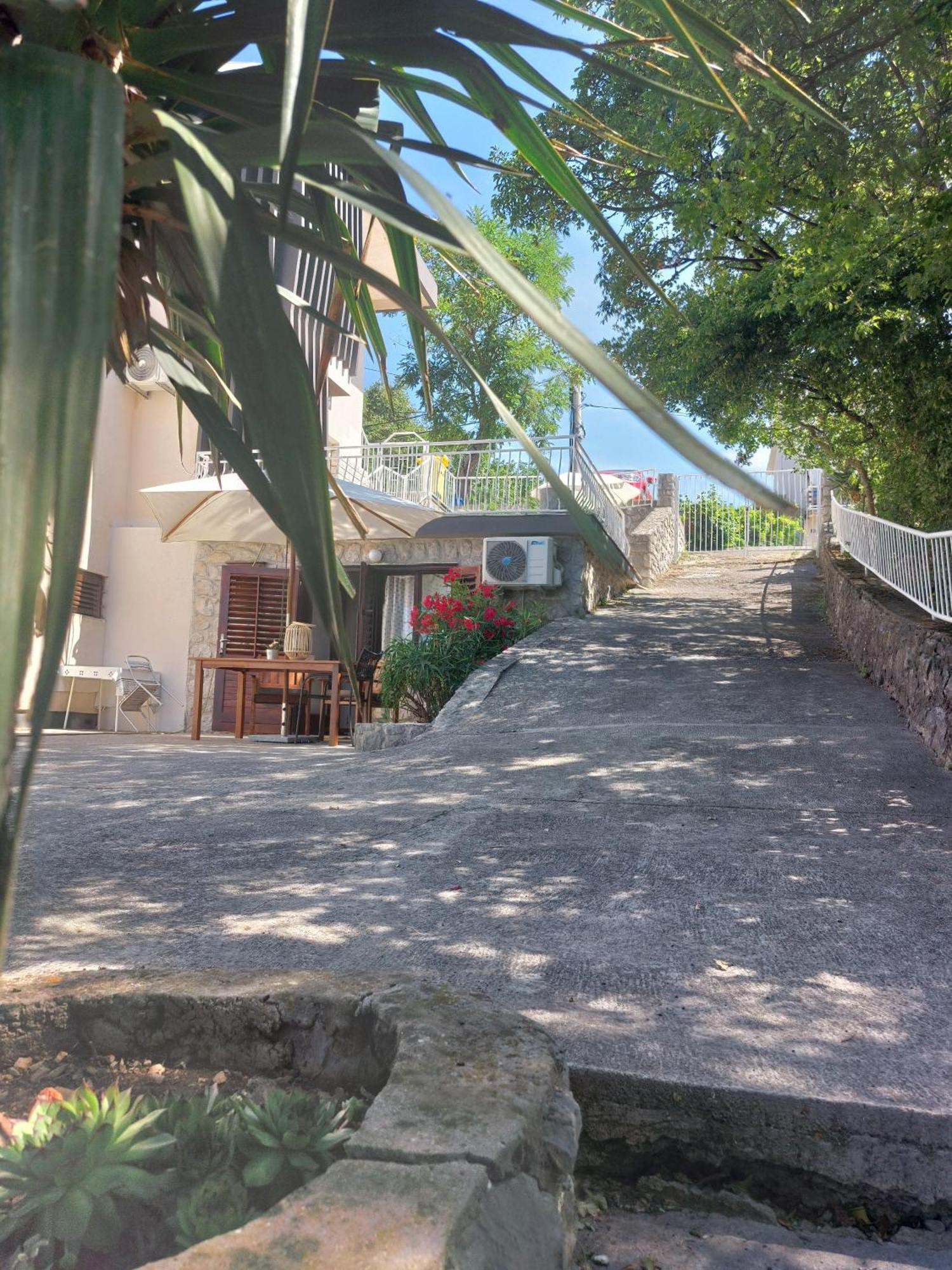 Apartmani E&G Dramalj Zewnętrze zdjęcie